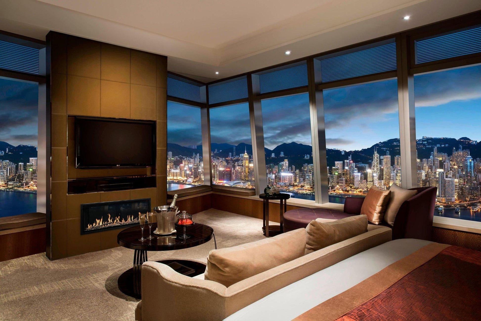 Modern Flames Orion Slim Electric Fireplace - OR - Terrace Level