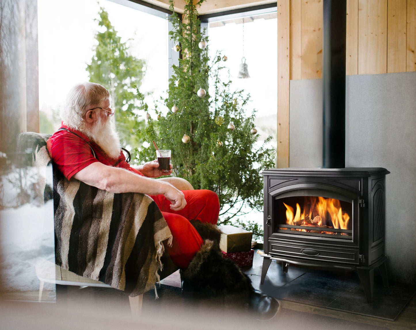 Sierra Flames Lynwood Wood Stove With Cast Iron Door, Black Colour Finish - W76 - Terrace Level