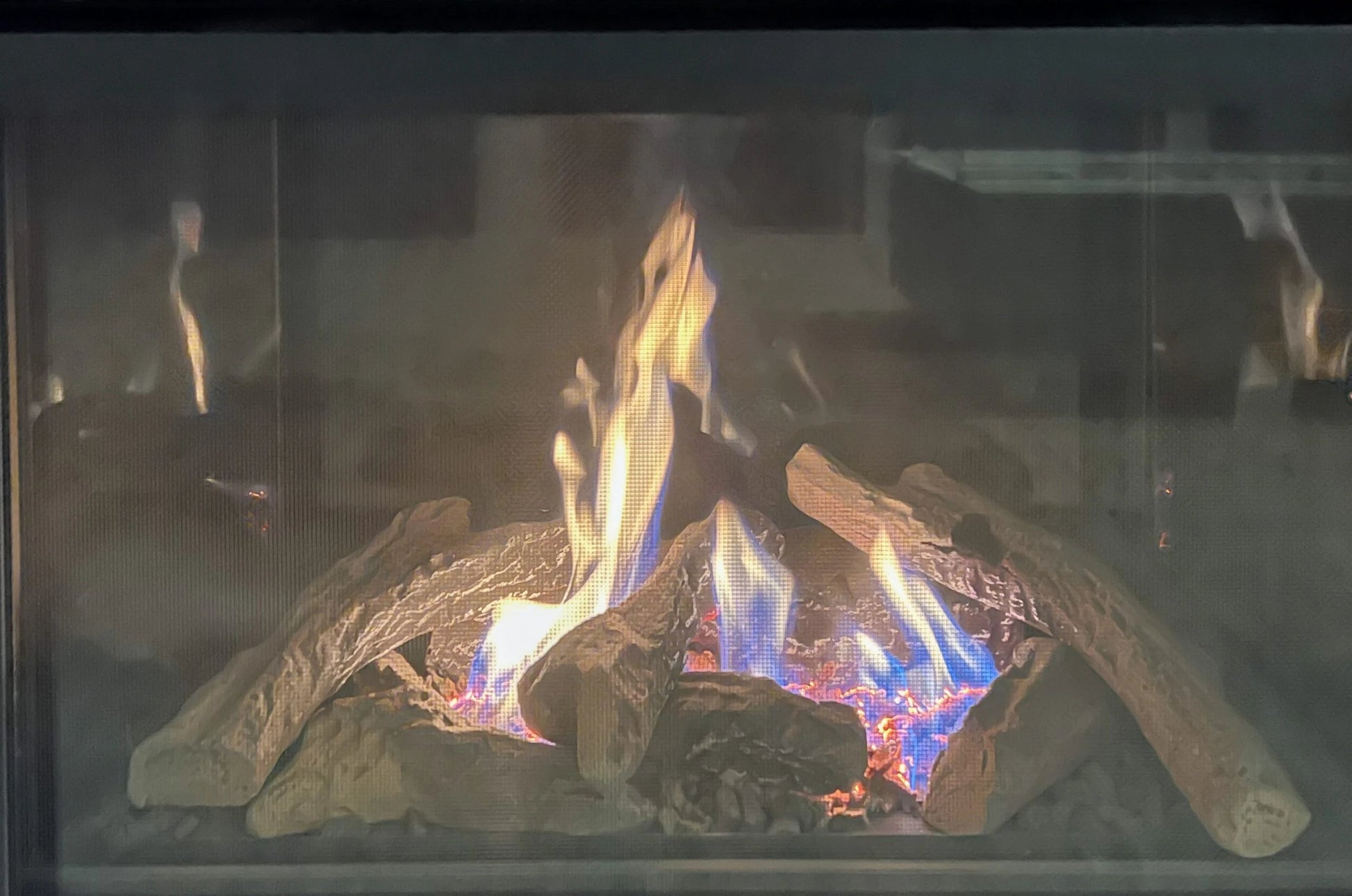 Sierra Flames The Thompson 36 - Inch Gas Fireplace - THOMPSON - 36 - DELUXE - Terrace Level