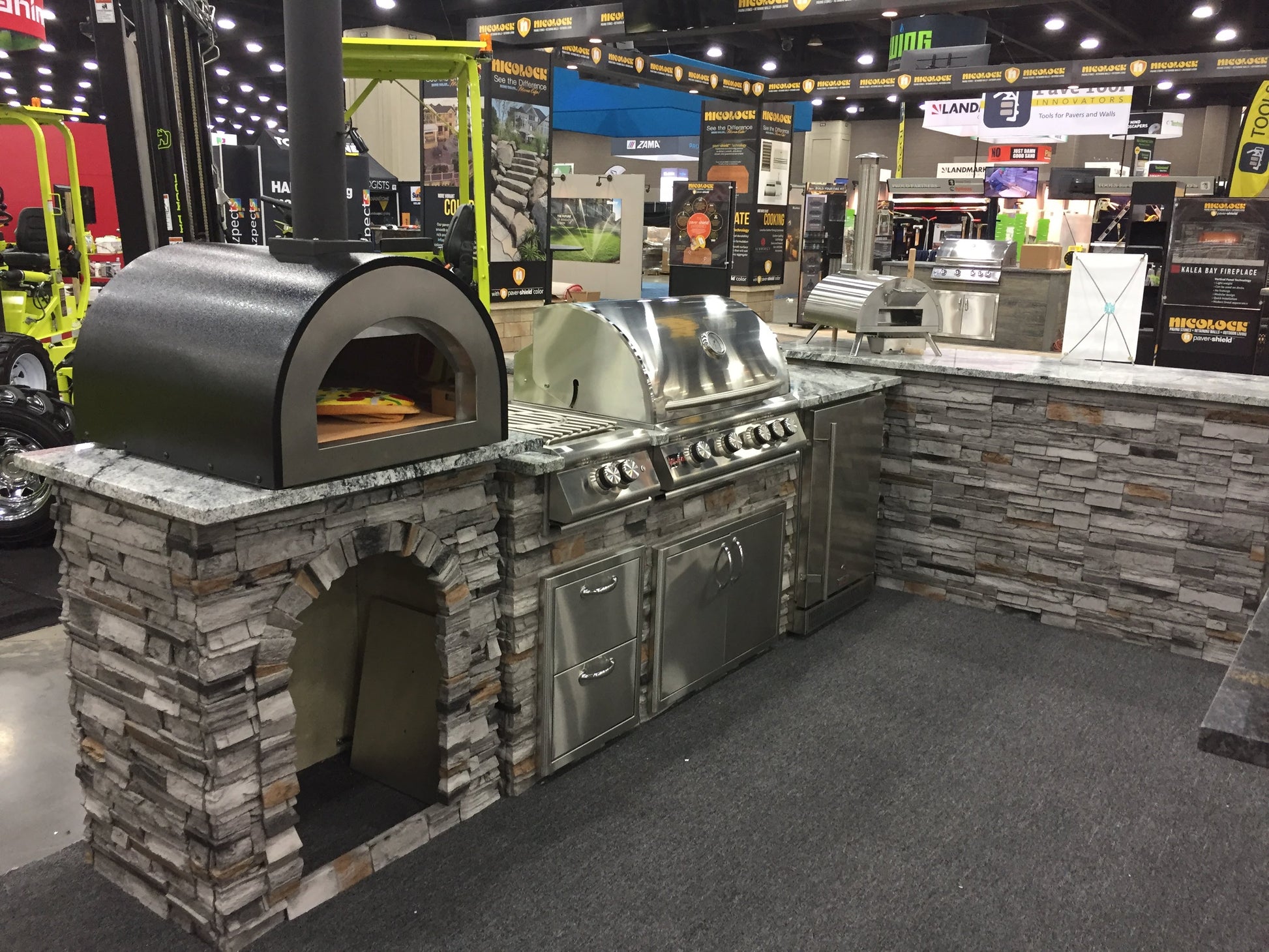 8' Stacked Stone Gray with Cloudy White Countertop with Pizza Oven and Bar attachments